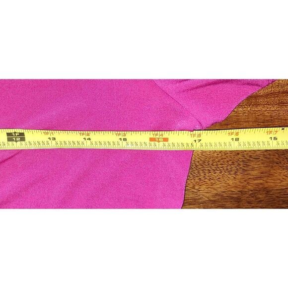 Torrid Size 00 Fushia v neck blouse flowy polyester spandex blend - Picture 10 of 14